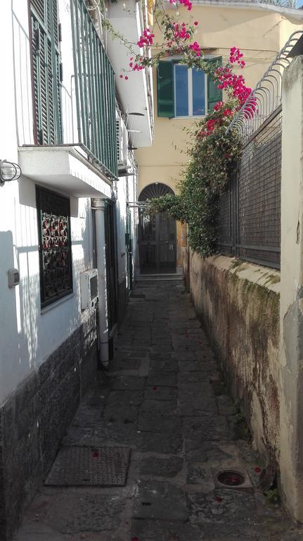 Buonanotte & Buongiorno Guesthouse Napoli Exterior foto